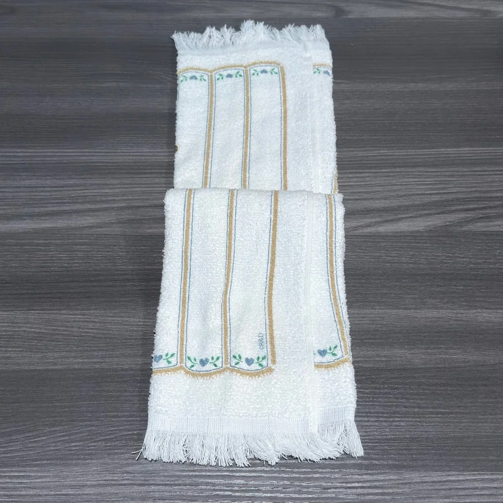 Vintage Cannon Hand Towel Set Cat Bear Enchanted Cottage Fringed USA New Tags